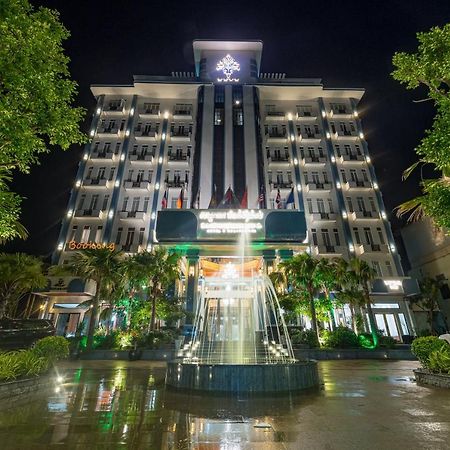 Kampong Thom Royal Hotel Εξωτερικό φωτογραφία