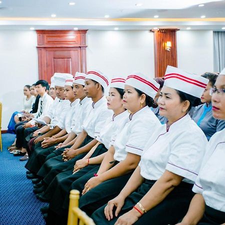 Kampong Thom Royal Hotel Εξωτερικό φωτογραφία