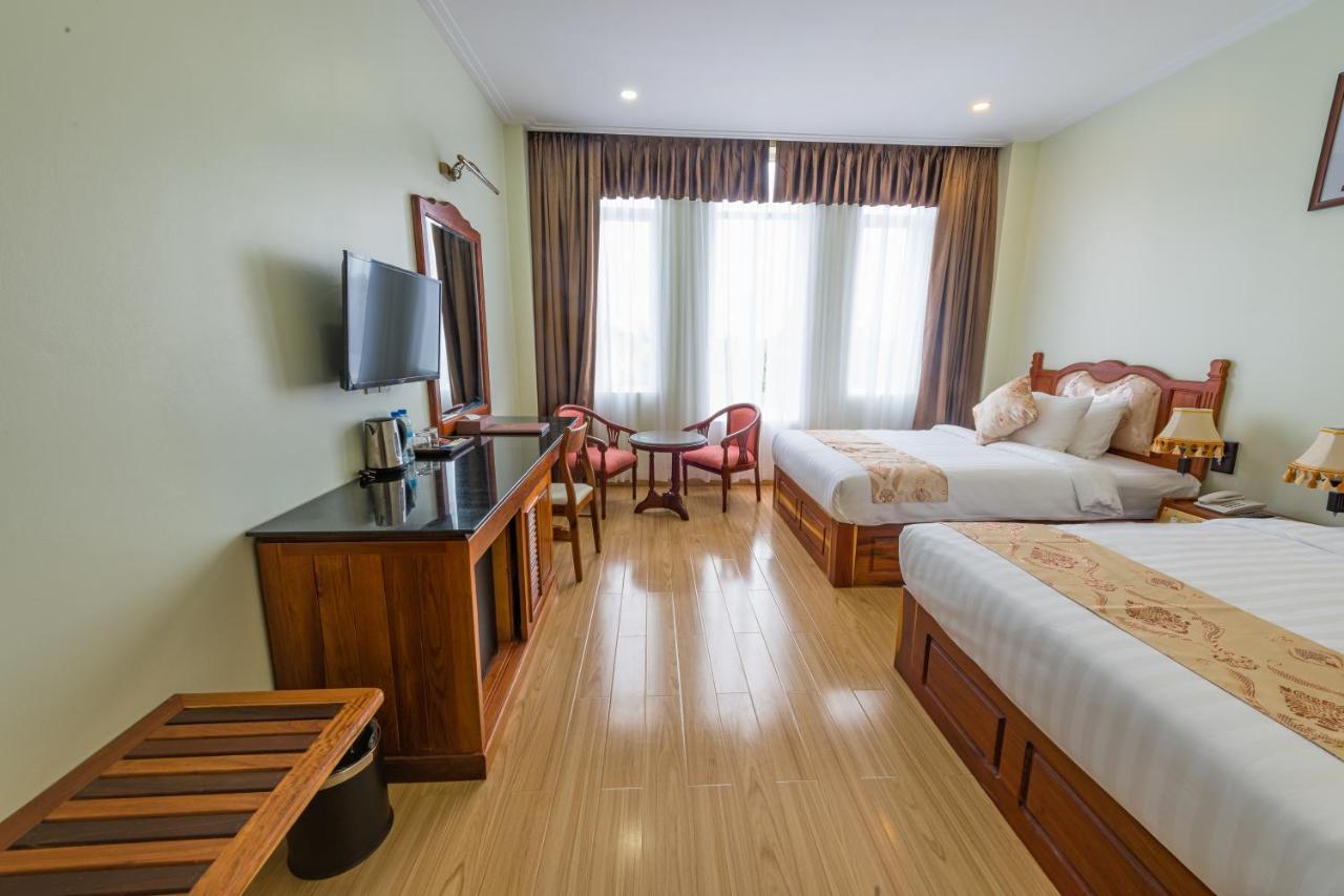 Kampong Thom Royal Hotel Εξωτερικό φωτογραφία