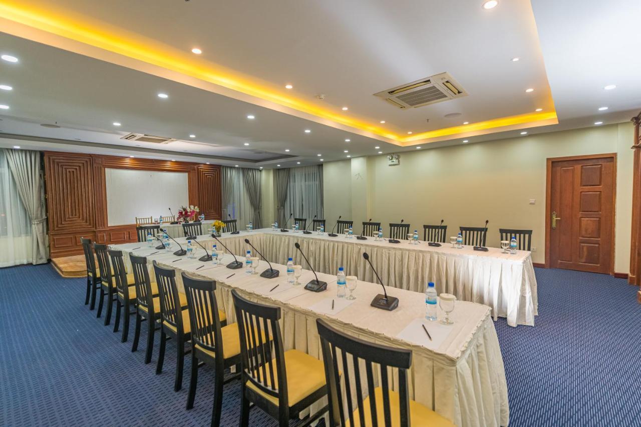 Kampong Thom Royal Hotel Εξωτερικό φωτογραφία